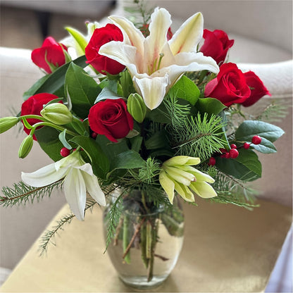 Sparkling Snowflakes Bouquet –  Columbia Florist, Bronx NY